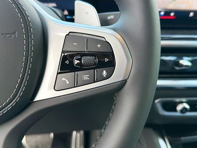 2026 BMW X6 — photo 38 view
