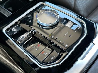 2023 BMW 7 Series — photo 17 view