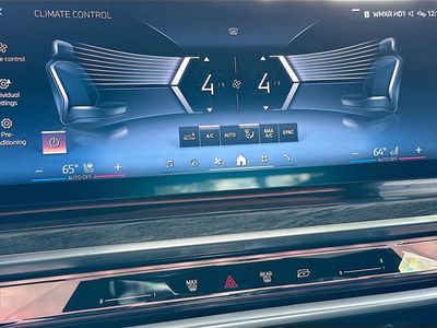 2023 BMW 7 Series — photo 16 view
