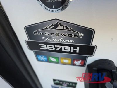 2026 EAST TO WEST Tandara — photo 34 view