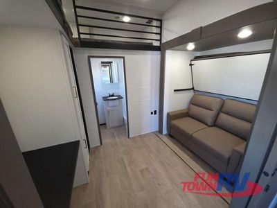 2026 EAST TO WEST Tandara — photo 22 view