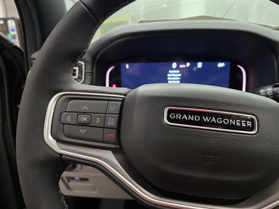 2026 Jeep Grand Wagoneer - Photo 19