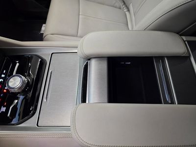 2026 Jeep Grand Wagoneer - Photo 26