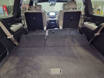 2026 Jeep Grand Wagoneer - Photo 41