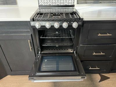 2022 Forest River RV Wildcat — photo 18 view