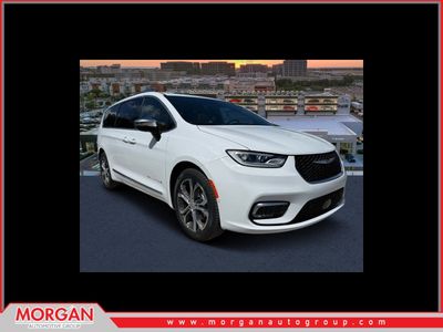 2026 Chrysler Pacifica - Photo 1