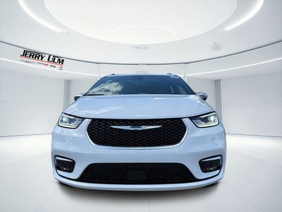 2026 Chrysler Pacifica - Photo 8