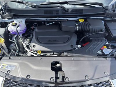 2026 Chrysler Pacifica - Photo 12