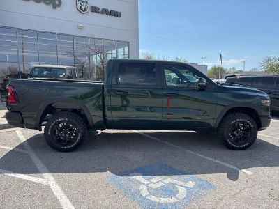 2026 RAM 1500 — photo 32 view