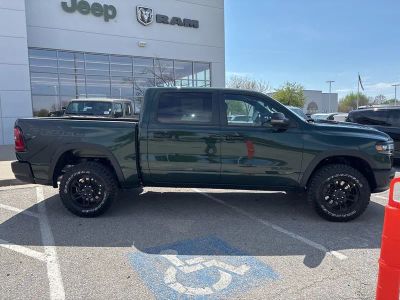 2026 RAM 1500 — photo 33 view
