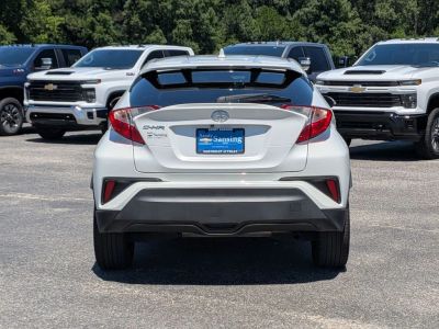 2021 Toyota C-HR — interior view