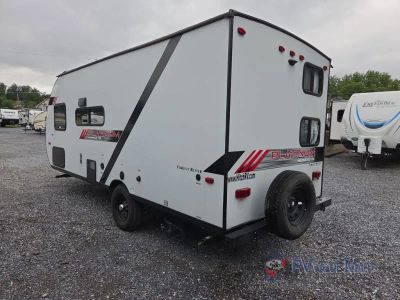 2021 Forest River RV Wildwood FSX — photo 7 view