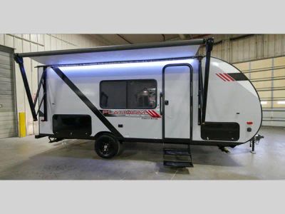 2021 Forest River RV Wildwood FSX — photo 28 view