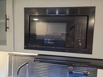 2021 Forest River RV Wildwood FSX — photo 23 view