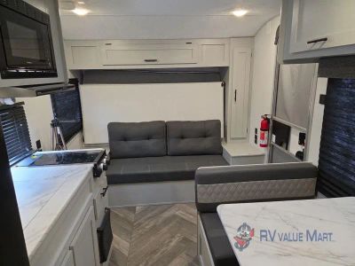 2021 Forest River RV Wildwood FSX — photo 20 view