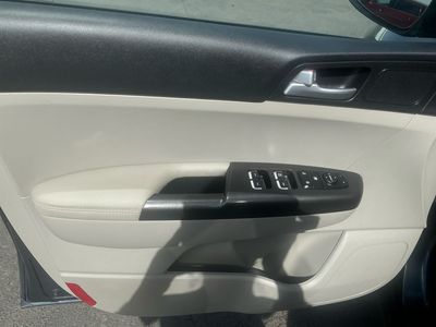 2022 Kia Sportage — photo 15 view