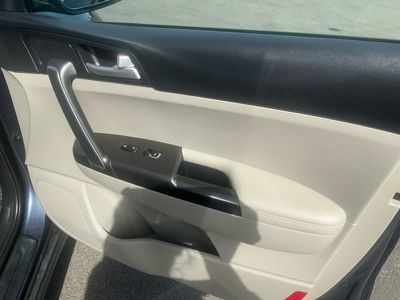 2022 Kia Sportage — photo 21 view