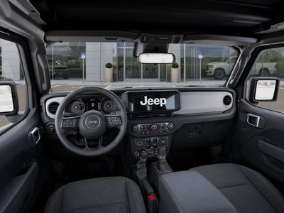 2026 2025 Jeep Wrangler - Photo 24