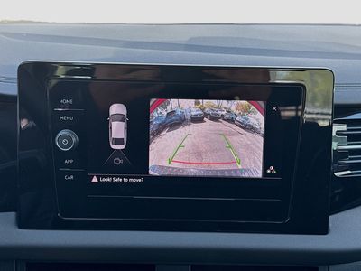 2026 Volkswagen Jetta - Photo 13