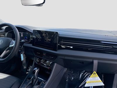 2026 Volkswagen Jetta - Photo 23
