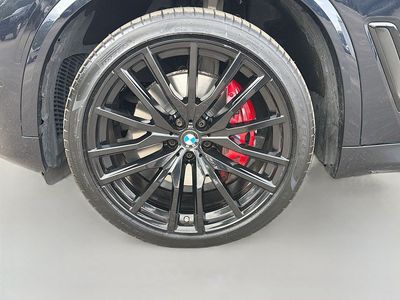 2022 BMW X5 — photo 40 view