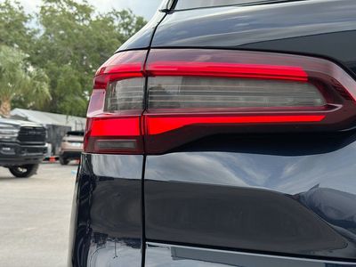 2022 BMW X5 — photo 10 view