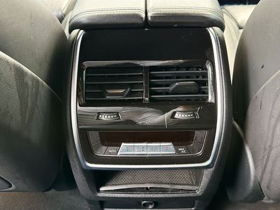 2022 BMW X5 — photo 19 view