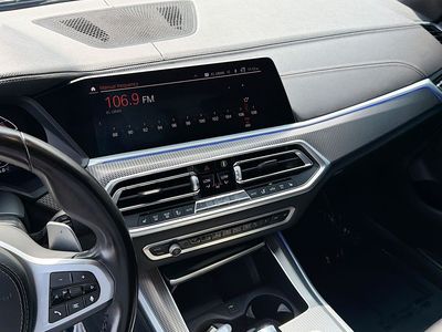 2022 BMW X5 — photo 27 view