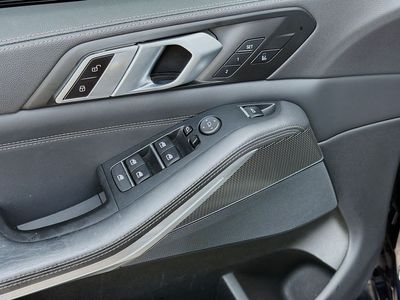 2022 BMW X5 — photo 22 view