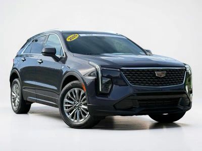 2025 Cadillac XT4 — side profile view