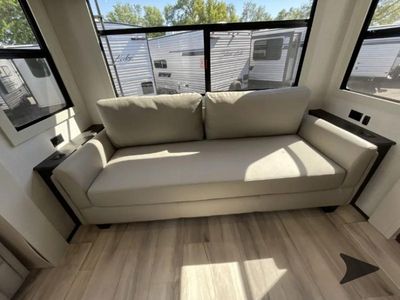 2026 Keystone RV Avalanche - Photo 5