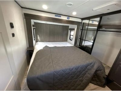 2026 Keystone RV Avalanche - Photo 17