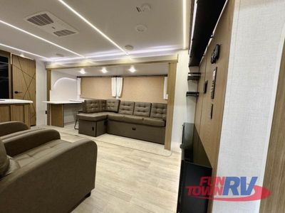 2025 Forest River RV Salem - Photo 21