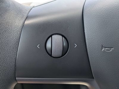 2023 Tesla Model Y - Photo 21