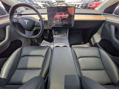 2023 Tesla Model Y - Photo 14