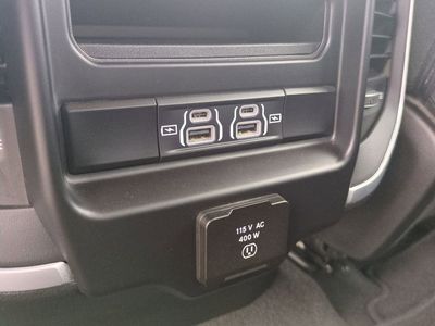 2022 Ram 1500 — photo 16 view