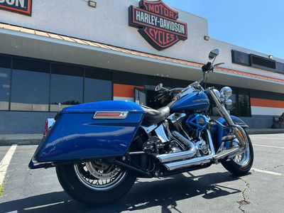 2016 Harley-Davidson Softail Deluxe - Photo 2