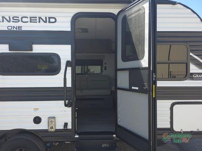 2026 Grand Design Transcend One — photo 17 view