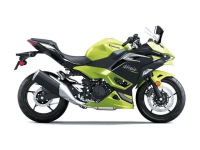 2026 Kawasaki Ninja® 500 ABS Metallic Yellowish Green/Ebony — front three-quarter view