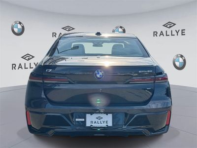 2025 BMW i7 - Photo 8
