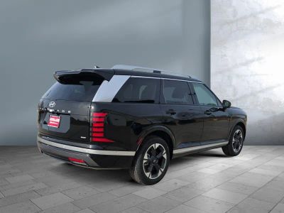 2026 Hyundai Palisade Hybrid — engine compartment view