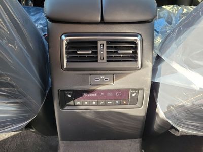 2026 Mazda CX-90 — photo 14 view