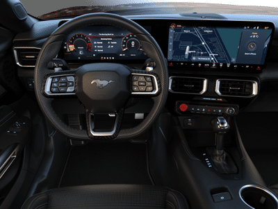 2025 Ford Mustang - Photo 4