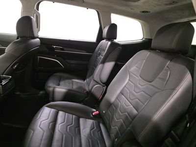 2022 Kia Telluride — photo 18 view