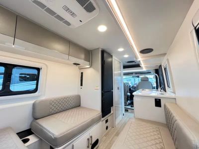 2027 Thor Motor Coach SEQUENCE - Photo 15