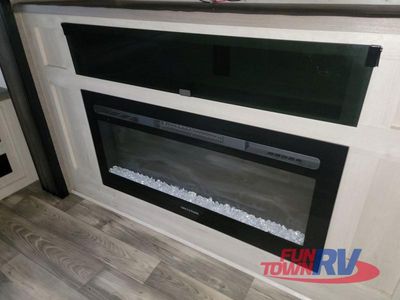 2023 Forest River RV Cardinal Luxury - Photo 36