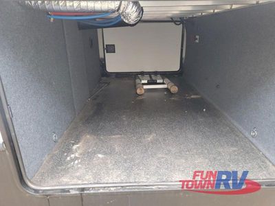 2023 Forest River RV Cardinal Luxury - Photo 10