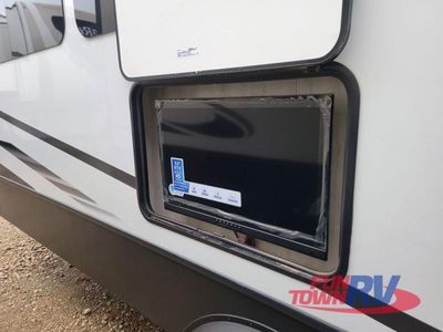 2023 Forest River RV Cardinal Luxury - Photo 13