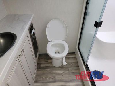2023 Forest River RV Cardinal Luxury - Photo 43