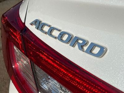 2021 Honda Accord - Photo 33